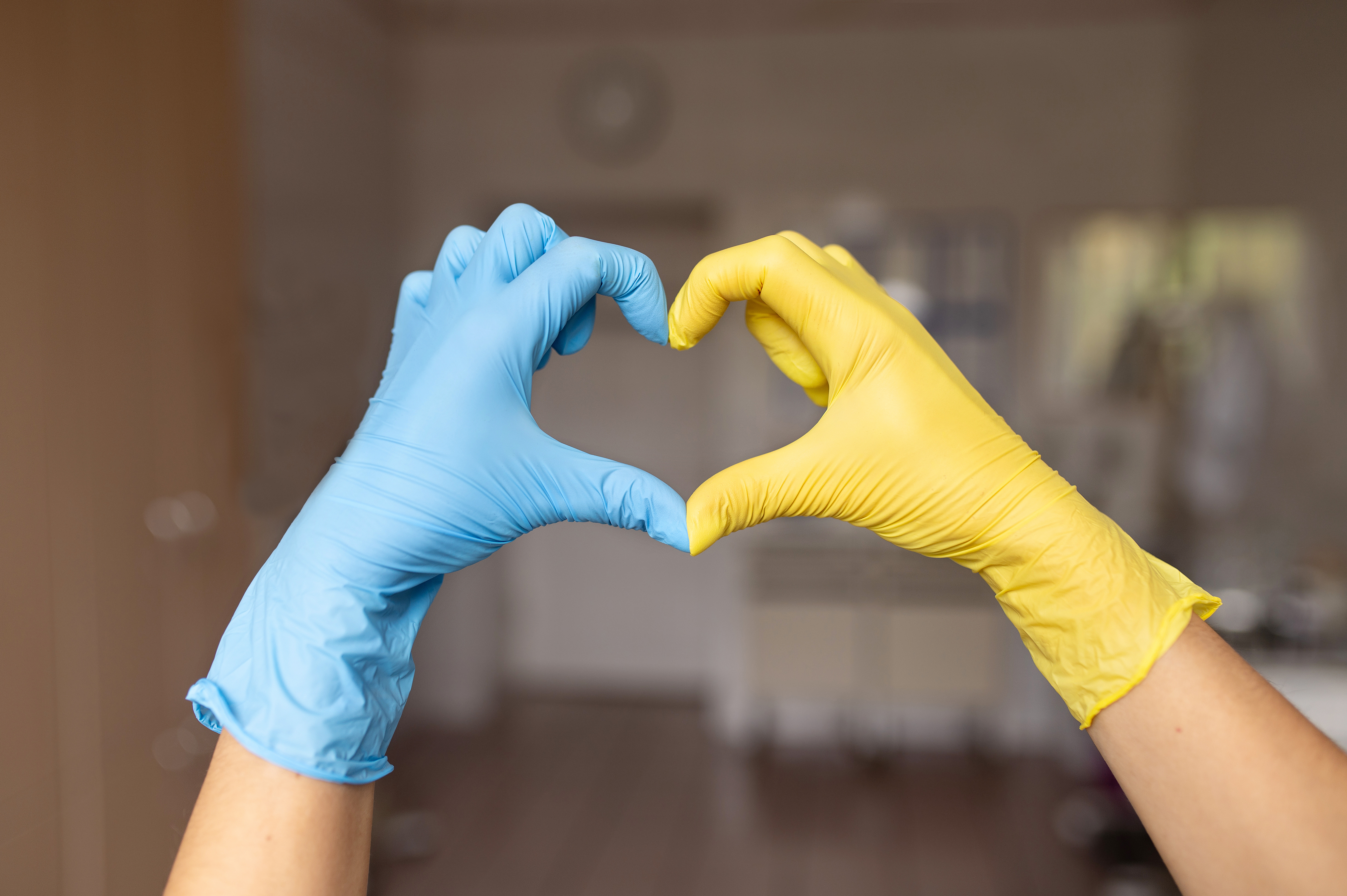 Glaucoma Treatment in a War Zone